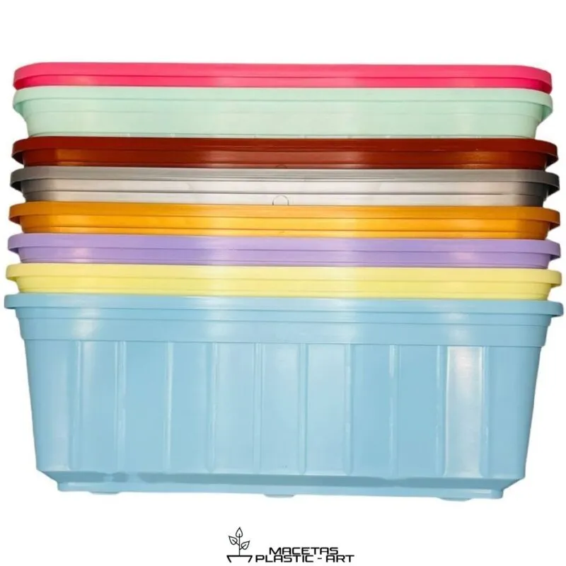 maceta jardinera de plastico