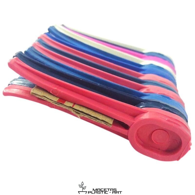 broche para colgar ropa