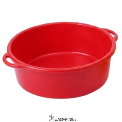 fuente grande de plastico